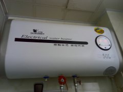 家用9成新电热水器全新超导浴霸处理299元