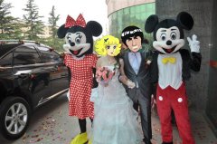 自用婚纱、礼服、伴娘服出租