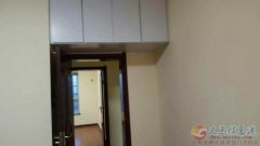 银杏小区三楼套房出售