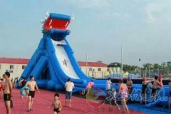 义马市有一营业中水上乐园转让，环境优越、设备新颖，有意请致电