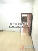 义马市珠江路东段路北，千秋矿医院十字路口西北角门面房出租