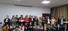 薪资待遇优厚，诚聘文员、会计两名