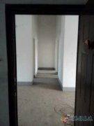 低价出售【怡馨佳苑】三室两厅房屋一套