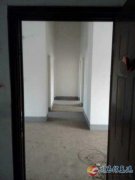 低价出售【怡馨佳苑】三室两厅房屋一套