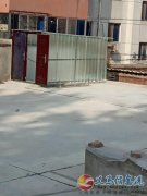 带小院房屋出租