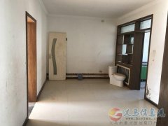 出售银杏小区住房一套，5楼，128平方，中间户不靠山