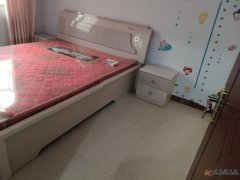 低价售东工地两室一厅新房子