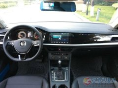 19年九成新大众朗逸轿车转让 一两万提车