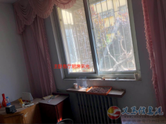 千和2楼三室89平毛坯房