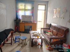 出售农林局家属院4楼房屋
