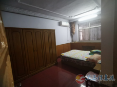 出售珠江路英山院内1楼房屋