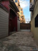 义马市委后教育局西隔壁独家院出售