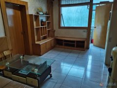 鑫苑小区1单元房屋出租。紧邻矿务局幼儿园，义马市一中