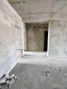 振兴小区115平3室出售