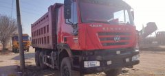 18年新金刚前二后八工程自卸车
