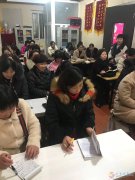 月嫂，育婴，护工，家政，包食宿免费培训，持证上岗