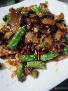 招聘饭店服务员