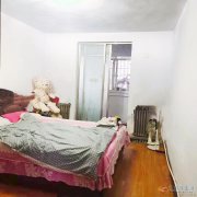 急售千家小区78平房子一套。仅6W