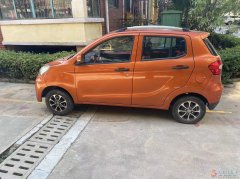 欧陆陆虎电动四轮轿车