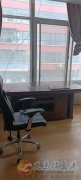 龙山街十字路口3楼145平出租有电梯