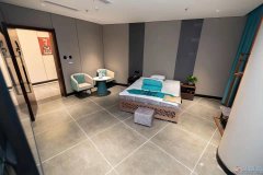 女足疗技师工资10000-20000元