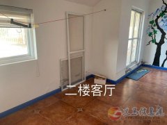 马岭社区一期复式，四室三厅，已装修，水电暖，家电齐全，非中介
