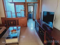 千秋路生态公园大门口水泥厂家属院房屋出租