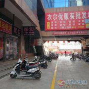 门面房租一年送一年价格超低的商铺