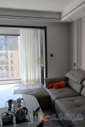 出租:建业世和府3室2厅2卫，精装修、2000元/月、整年租