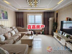 售龙泽苑精装145平三室两厅二卫51万