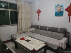 出租:巴奴东隔壁2室1厅70平，2楼、简装、600元/月