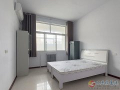 香山街五室两厅两卫套房出租 领包入住