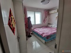 连银3楼 三室 地暖 带东西 18·8万