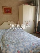连银小区一区中间楼层三室精装房出售