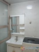 出租:体育公园对面2室1厅70㎡，1楼、精装修、800元/月