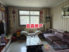 爱尚洗浴小区1楼精装房，140平，4室2厅1卫，售21.8万