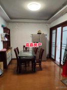 河滨小区3楼134平三室两厅两卫精装32.5万