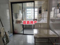 外语小学附近精装电梯房 3室2厅 月租1300 房源稀缺需要