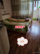 千园小区精装4楼102平三室二厅20.8万