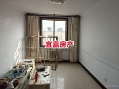中行附近家属楼1楼，101平，3室2厅1卫，暖燃齐全，大产权