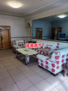 出租千园小区1楼130平3室2厅月租850元