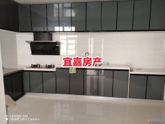 阳光小区独家院上下两层260平6室2厅39.8万
