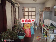 巴奴附近独家院 190平 15.8万领包住 水电暖齐全