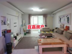 东园小区1楼153平3室2厅2卫39.5万.有证