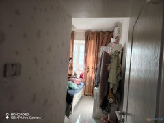 1楼（建业附近），98平3室1厅精装，现仅需26万，暖燃齐拎