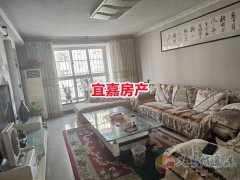 银杏小区精装3楼135平3室2厅41.8万，大产权可过户