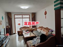千秋社区精装2楼122平3室2厅23.5万