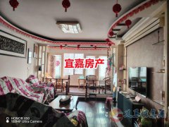 电业局附近3楼123平3室2厅26万元，有证