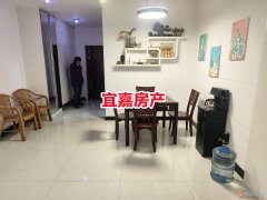 首付8万 即得电梯精装学区房 141平 3室2厅2卫 总价4