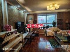 银杏路2楼精学区房 4室2厅2卫 146平 43.8万拎包住